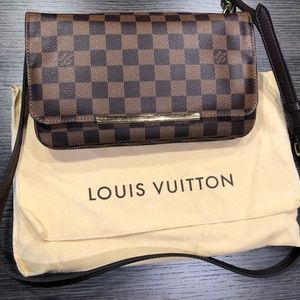 Louis Vuitton Crossbody